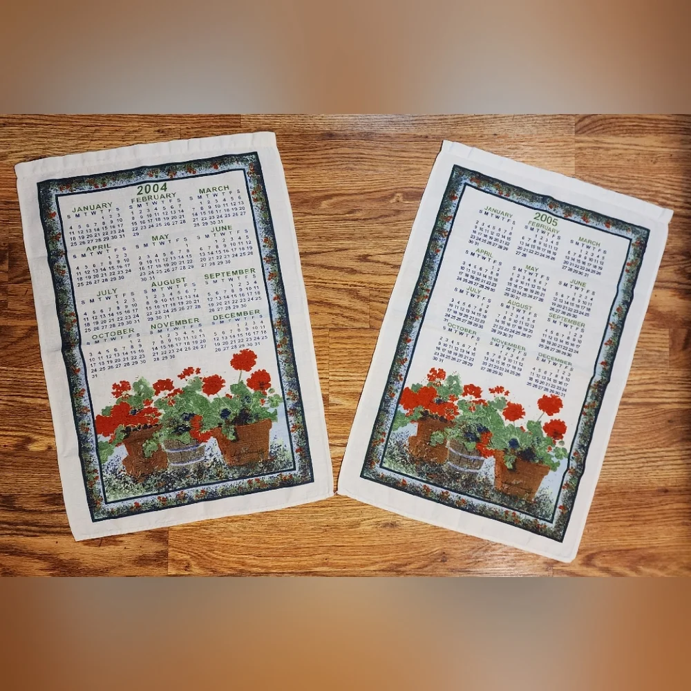 Vintage Collectible Set of 2 Calendar Linen Tea Towels 2004 & 2005 Red Flowers
